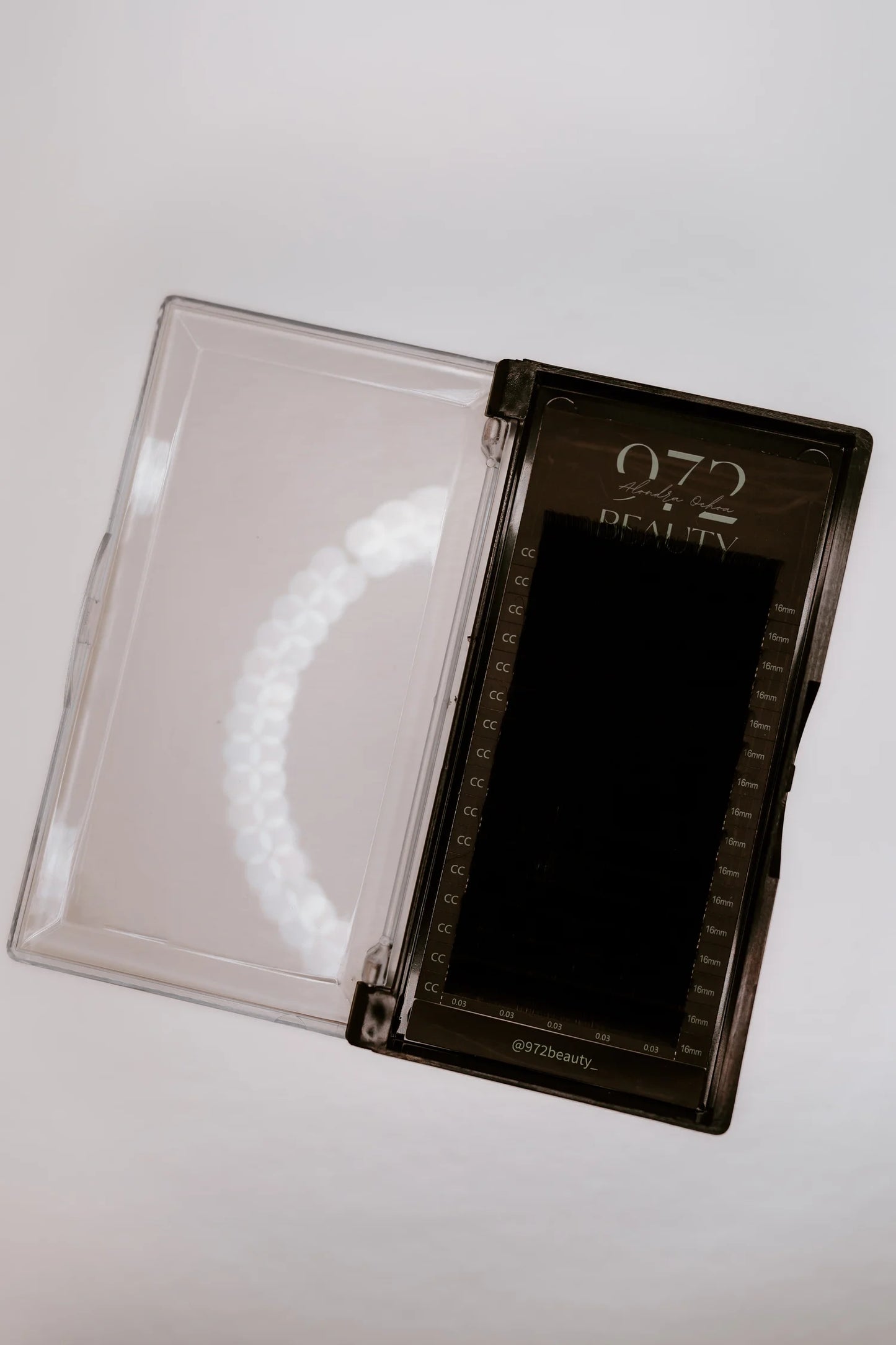 OG LUXURY .03 VOL Lashes