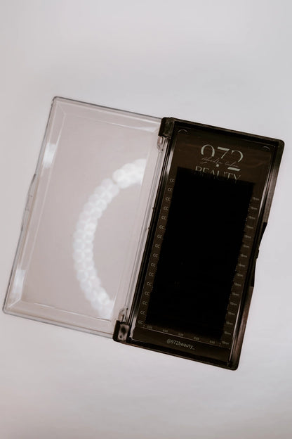 OG LUXURY .03 VOL Lashes